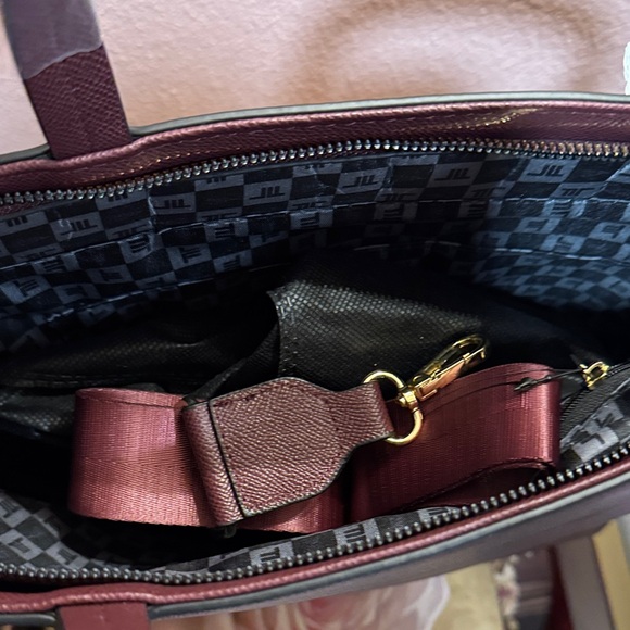 London Fog Rich Burgundy Tote - Picture 3 of 3